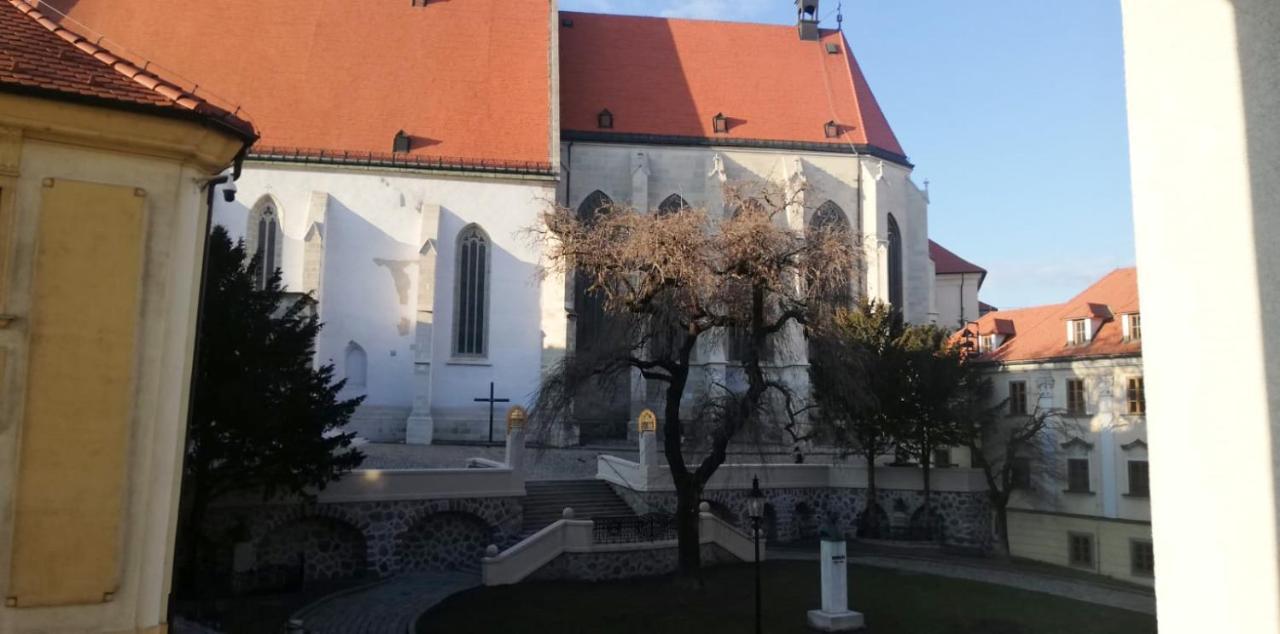 New Oldtown Apartment Near St Martin Cathedral, Ac, Balcony Братислава Екстериор снимка