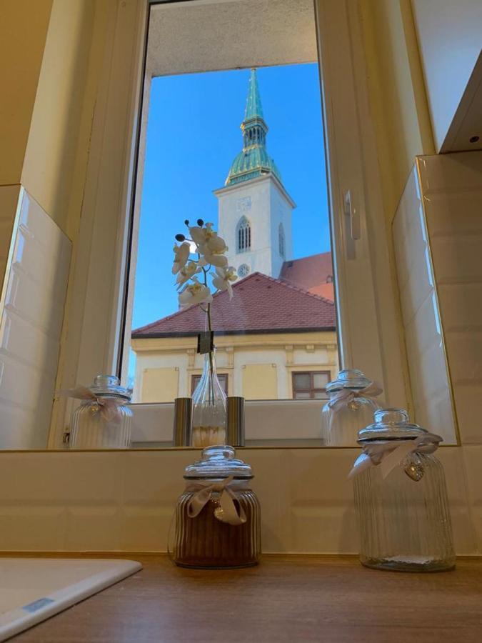 New Oldtown Apartment Near St Martin Cathedral, Ac, Balcony Братислава Екстериор снимка