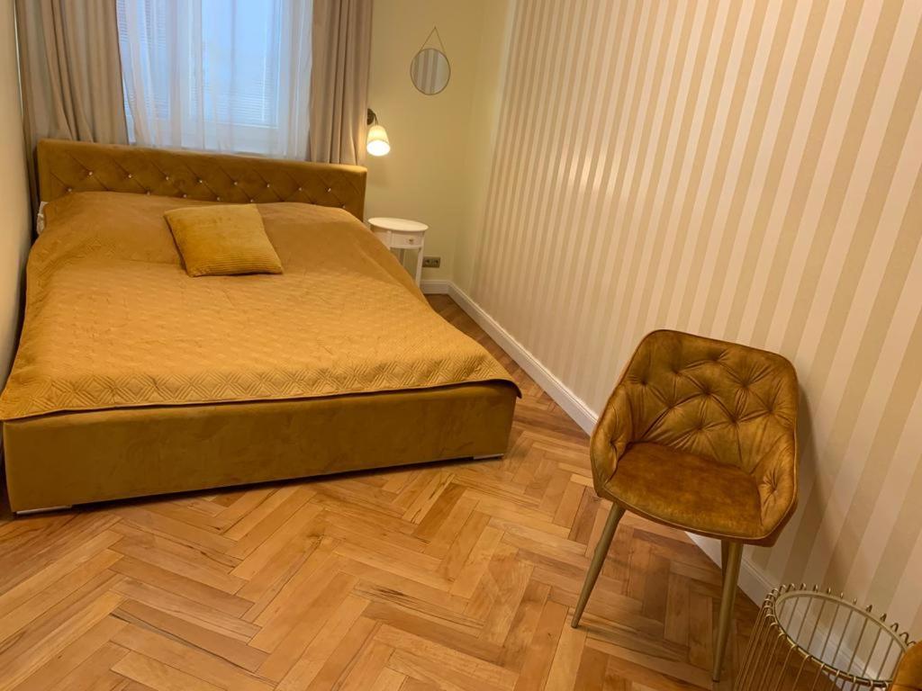 New Oldtown Apartment Near St Martin Cathedral, Ac, Balcony Братислава Екстериор снимка