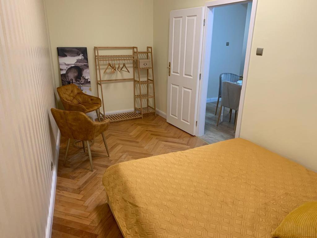 New Oldtown Apartment Near St Martin Cathedral, Ac, Balcony Братислава Екстериор снимка